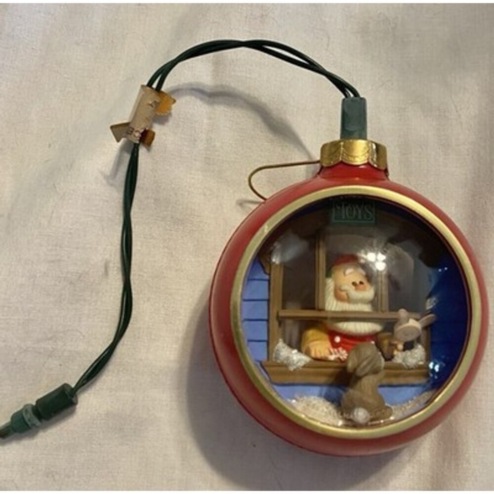 Hallmark Lighted Ornament “Santa’s Workshop” 1984 Peek Through 3D Toy Shop